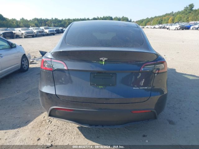 7SAYGAEE5RF077814 Tesla Model Y Long Range Dual Motor All-wheel Drive