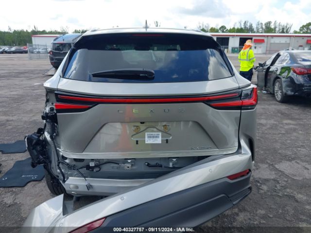 2T2ADCAZ0SC016310 Lexus NX 250