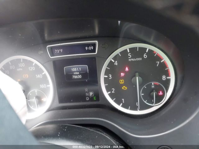 SJKCH5CR5JA043013 Infiniti Qx30 Premium