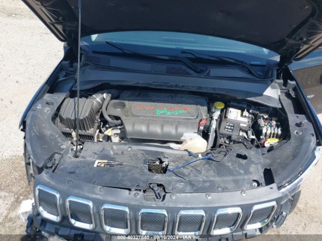 3C4NJCBB3NT187702 Jeep Compass Latitude Fwd