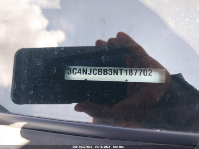 3C4NJCBB3NT187702 Jeep Compass Latitude Fwd