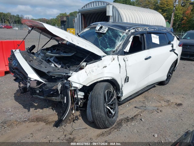 5TDHZRBHXLS507702 Toyota Highlander Xle