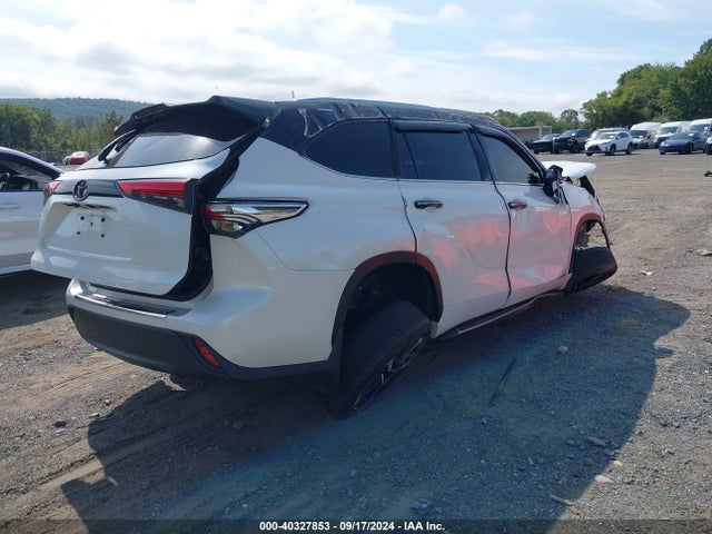 5TDHZRBHXLS507702 Toyota Highlander Xle