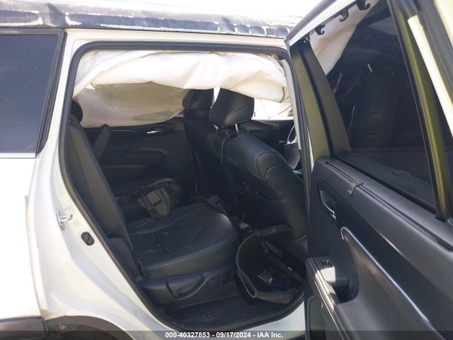 5TDHZRBHXLS507702 Toyota Highlander Xle