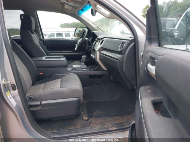 5TFEM5F18GX099028 Toyota Tundra Sr5 4.6l V8