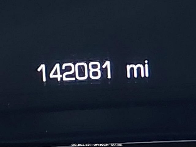 1G1BF5SM2H7260576 Chevrolet Cruze Premier Auto