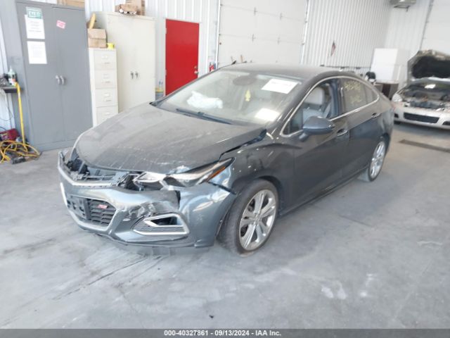 1G1BF5SM2H7260576 Chevrolet Cruze Premier Auto