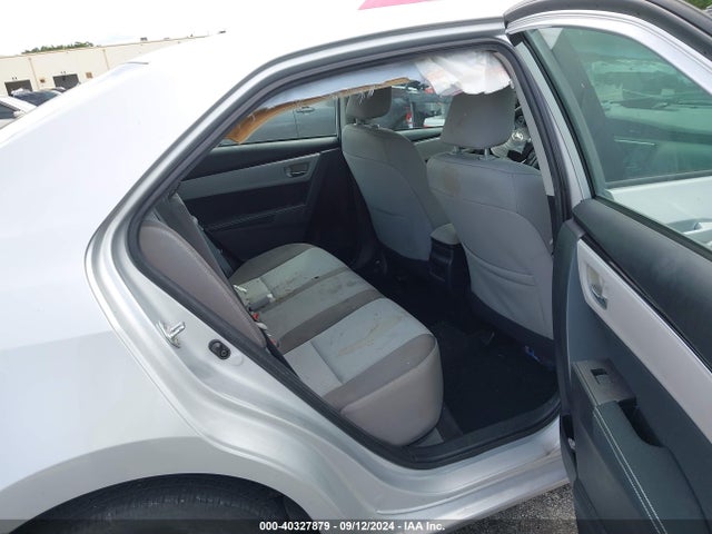 Toyota COROLLA LE 2018 2T1BURHE7JC058213 Image 8
