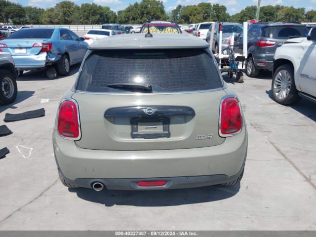 WMWXR3C07L2L35599 Mini Hardtop Cooper