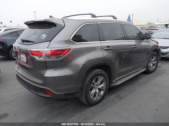 Toyota Highlander Xle V6 2015 5TDKKRFH4FS111029 Image 4