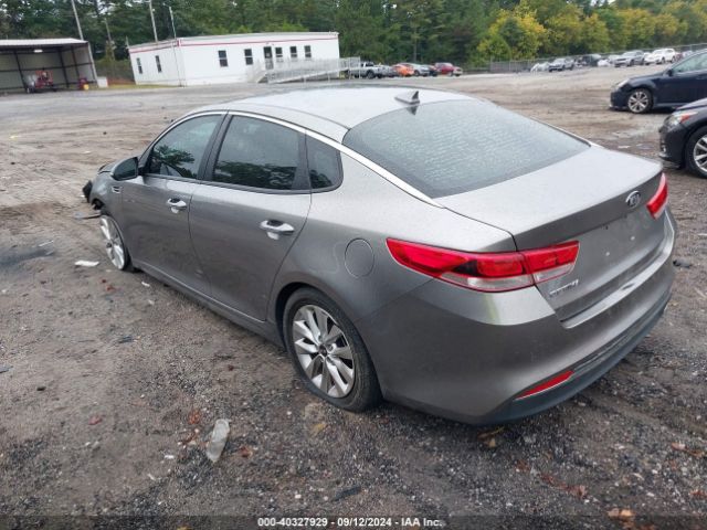 5XXGT4L32JG251217 KIA Optima Lx