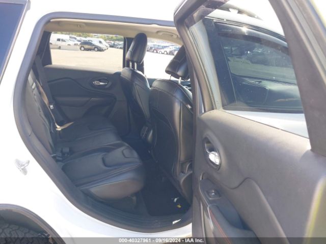 1C4PJMBS0FW685530 Jeep Cherokee Trailhawk