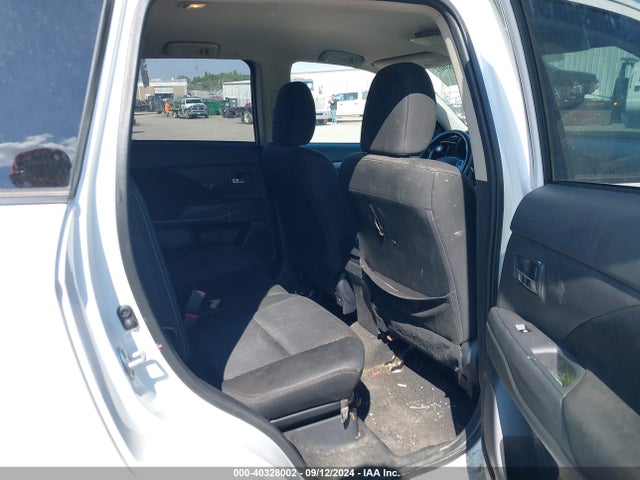 2017 MITSUBISHI OUTLANDER JA4AD2A35HZ052609 Photo 7
