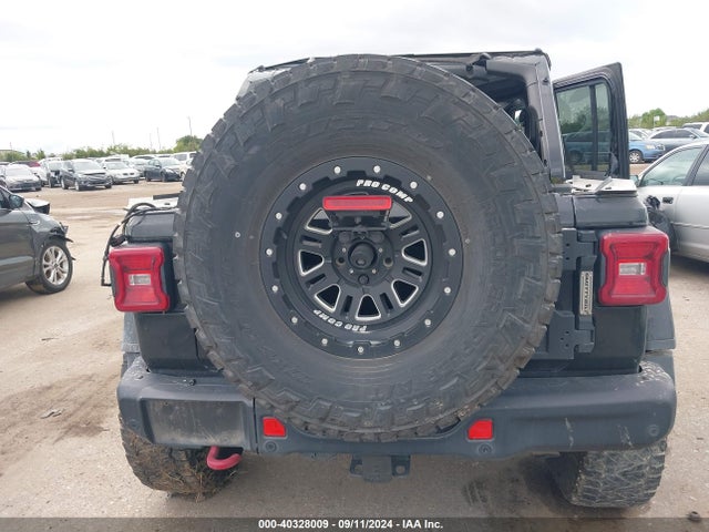 2018 Jeep Wrangler Unlimited Rubicon 4x4 მანქანა იყიდება აუქციონზე, vin: 1C4HJXFG3JW166671, აუქციონის ნომერი: 40328009