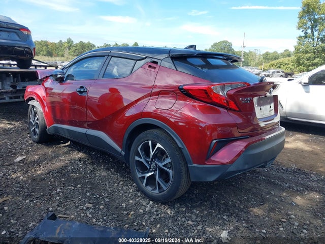 Toyota C-HR XLE 2019 NMTKHMBX9KR077340 Image 3