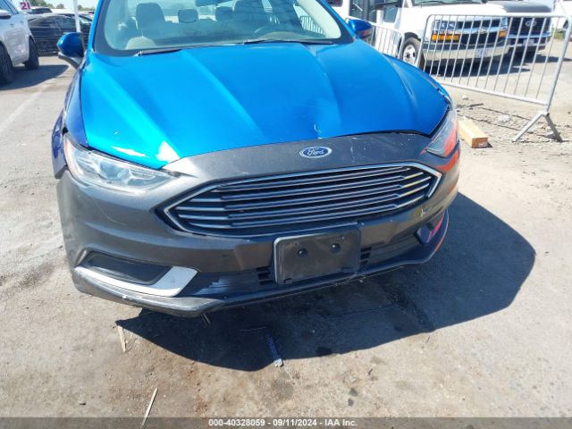 3FA6P0H75HR351642 Ford FUSION SE