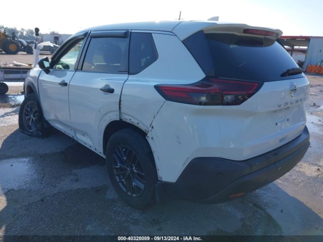 5N1AT3AA0MC799153 Nissan Rogue S Fwd