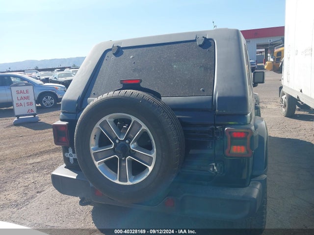1C4HJXEG9KW552479 Jeep Wrangler Unlimited Sahara 4x4