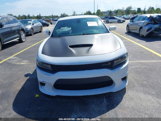 2C3CDXGJ2JH329082 Dodge Charger R/t Scat Pack Rwd