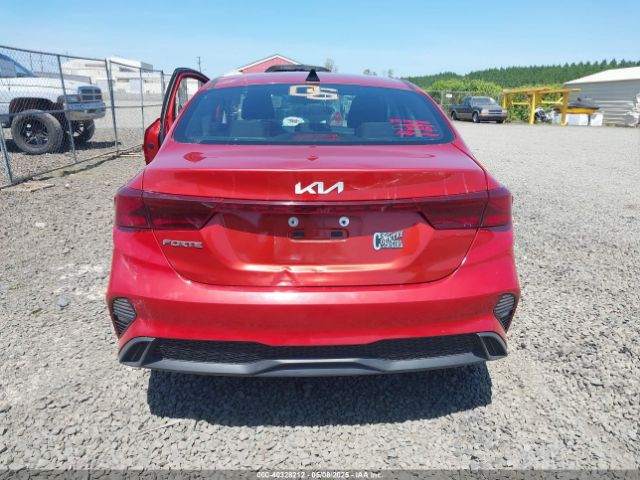 3KPF24AD2PE526466 KIA Forte Lxs