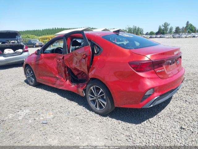 3KPF24AD2PE526466 KIA Forte Lxs
