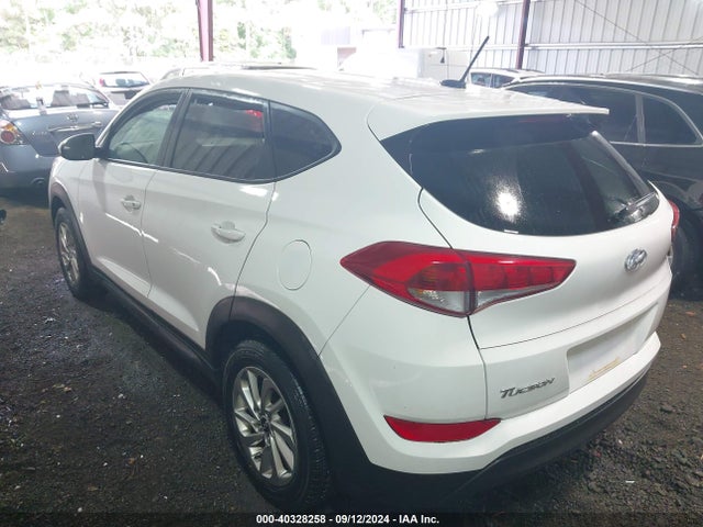 Hyundai TUCSON SE 2016 KM8J23A48GU247895 Image 3