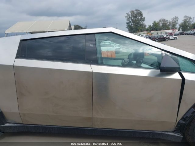 7G2CEHED0RA004941 Tesla Cybertruck All-wheel Drive