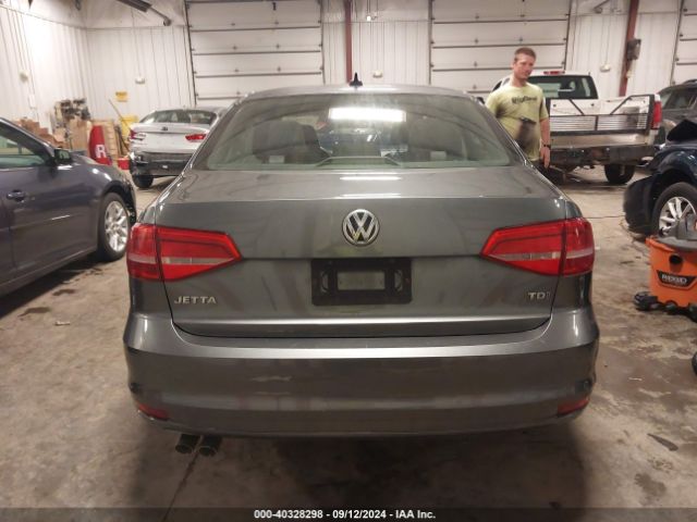 3VWLA7AJ4FM261936 Volkswagen Jetta 2.0l Tdi S