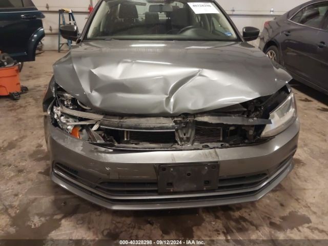 3VWLA7AJ4FM261936 Volkswagen Jetta 2.0l Tdi S