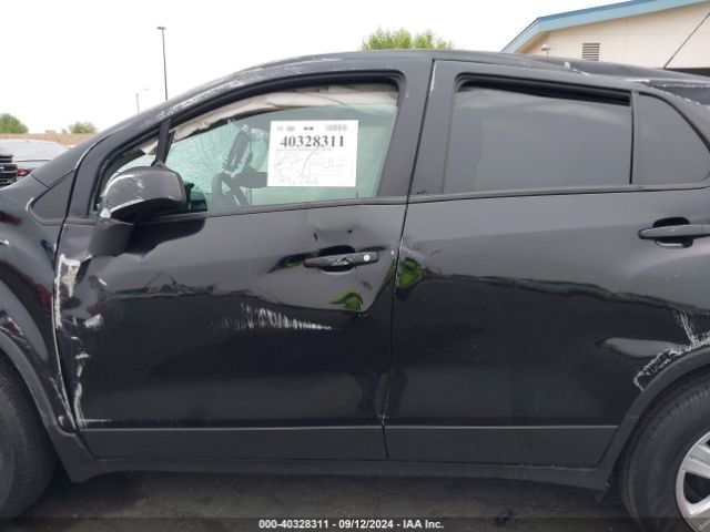 KL7CJKSM5NB540801 Chevrolet Trax Fwd Ls