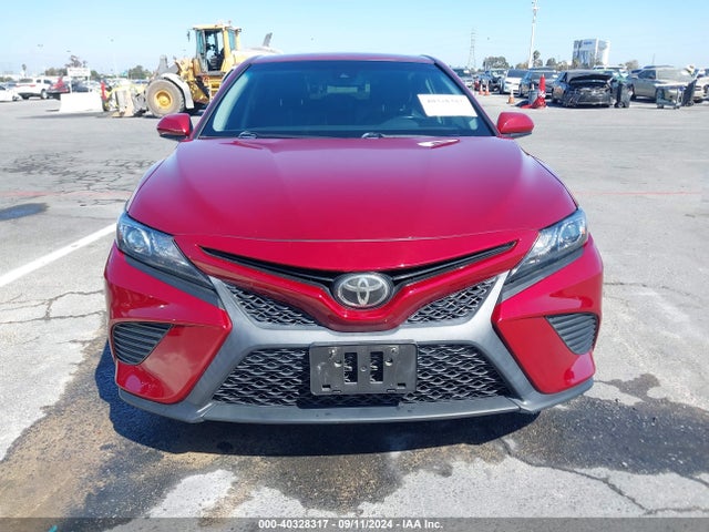 Toyota CAMRY SE 2018 4T1B11HK2JU510065 Image 12
