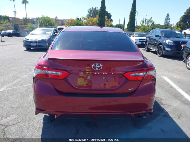 Toyota CAMRY SE 2018 4T1B11HK2JU510065 Image 16
