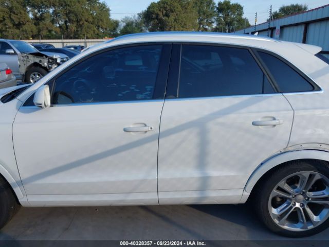 WA1GFCFS3FR010463 Audi Q3 2.0t Premium Plus