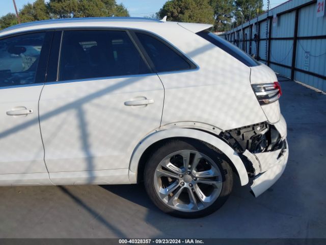 WA1GFCFS3FR010463 Audi Q3 2.0t Premium Plus