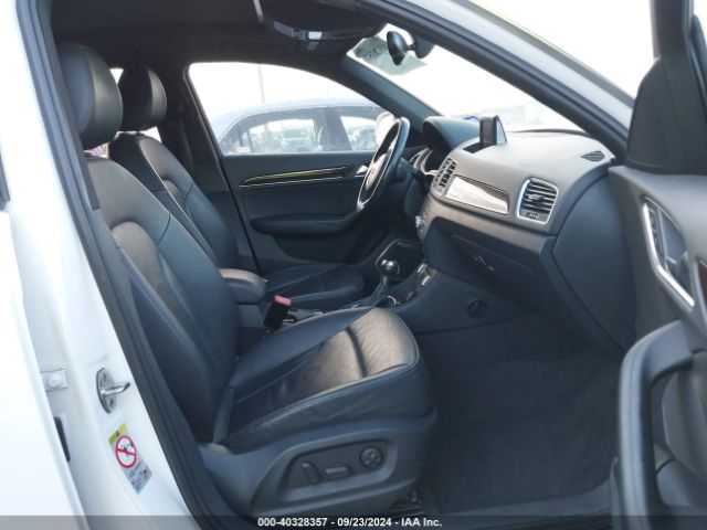 WA1GFCFS3FR010463 Audi Q3 2.0t Premium Plus