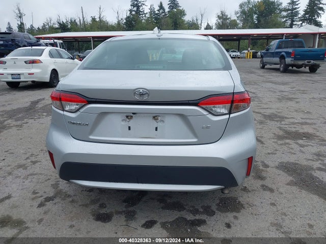Toyota COROLLA LE 2022 5YFEPMAE6NP357649 Image 16
