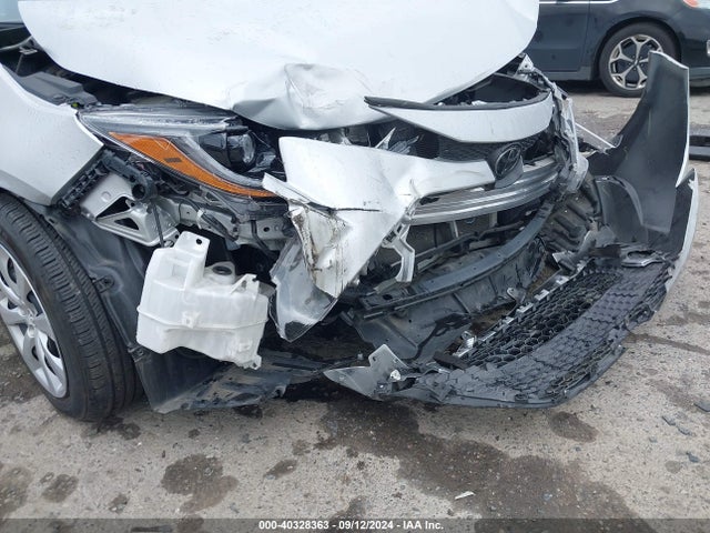 Toyota COROLLA LE 2022 5YFEPMAE6NP357649 Image 6
