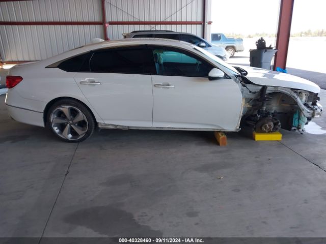 1HGCV2F97KA011897 Honda Accord Touring 2.0t