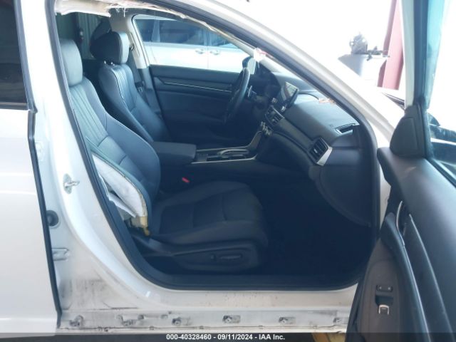 1HGCV2F97KA011897 Honda Accord Touring 2.0t