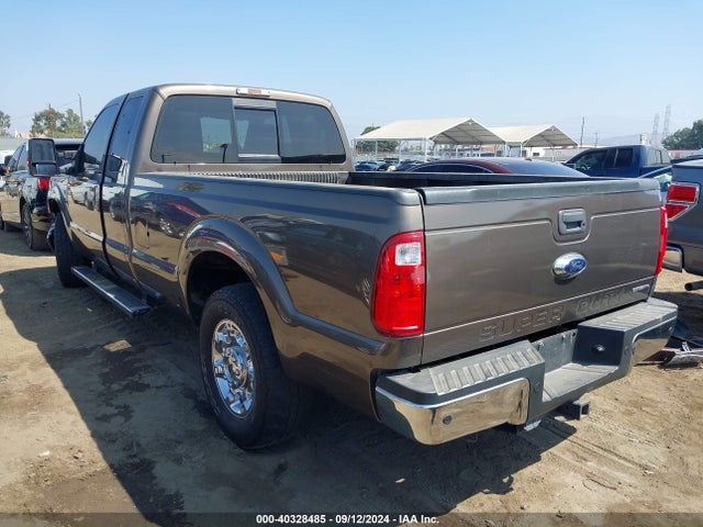 Ford F-250 Lariat 2016 1FT7X2A61GEB05491 Image 3