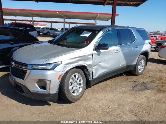 Chevrolet Traverse Awd Ls 2022 1GNEVFKW6NJ154801 Image 2