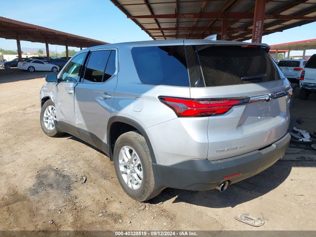 Chevrolet Traverse Awd Ls 2022 1GNEVFKW6NJ154801 Image 3
