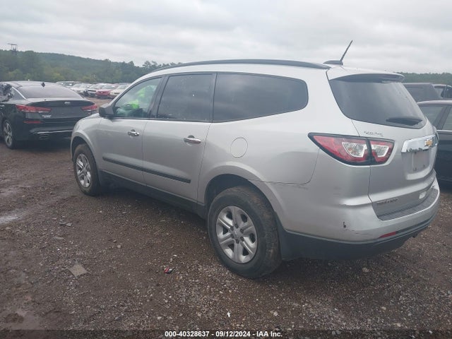 Chevrolet Traverse Ls 2017 1GNKRFKD4HJ246399 Image 3