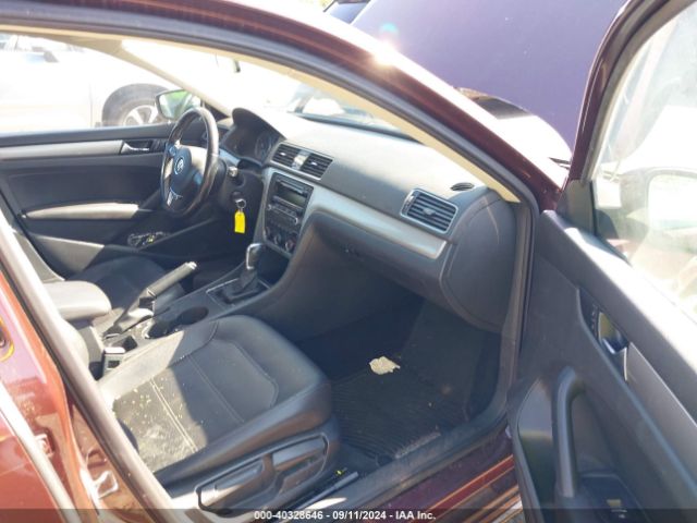 1VWAT7A35EC102376 Volkswagen Passat 1.8t Wolfsburg Edition