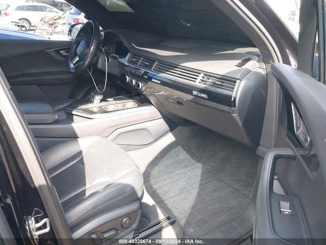 WA1LAAF72JD004222 Audi Q7 3.0t Premium