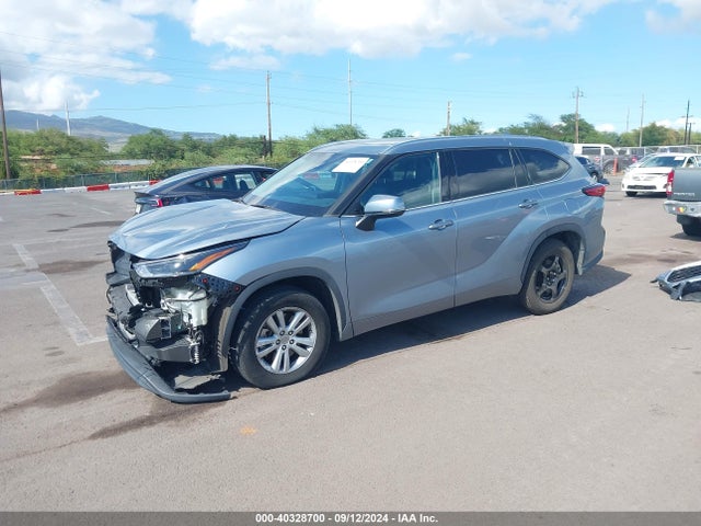 Toyota Highlander Xle 2021 5TDGZRAH2MS034957 Image 2