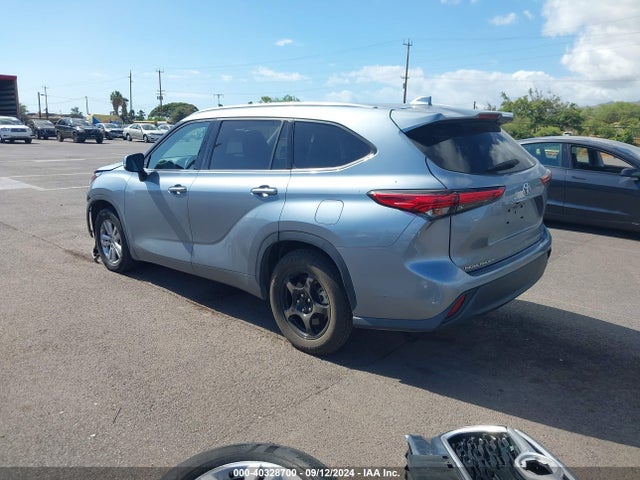 Toyota Highlander Xle 2021 5TDGZRAH2MS034957 Image 3
