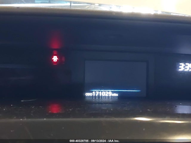Toyota Prius V Four 2015 JTDZN3EU2FJ021005 Image 7