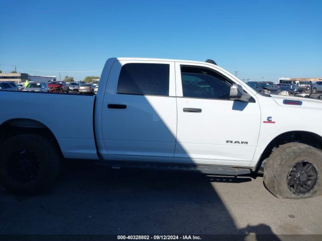 3C6UR5CL1NG391647 RAM 2500 Tradesman  4x4 6'4 Box