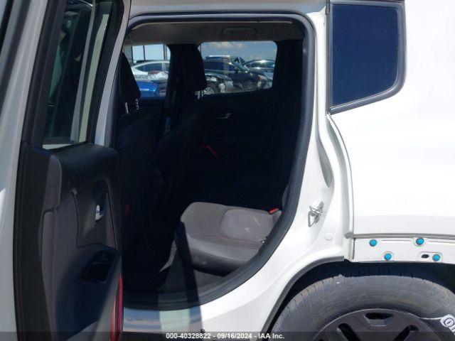 ZACCJBCT7GPC74537 Jeep Renegade Trailhawk